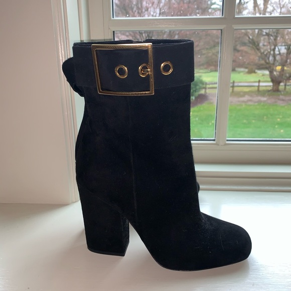 Gucci black suede boots! NEW! Size 40. $650 - Picture 2 of 3